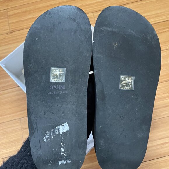 GANNI SATIN RUFFLE SLIDES SANDALS - Picture 10 of 11